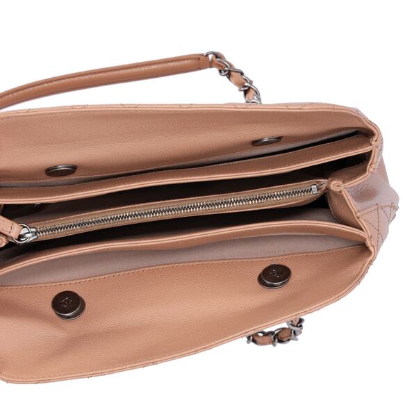 CHANEL Large City Shopping Tote Quilted Caviar Leather Beige - Picture 5 of 7